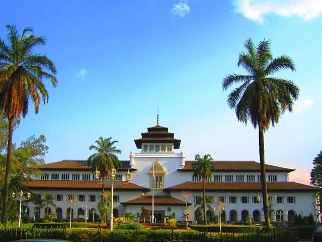 5 wisata terbaik di bandung wajib di datangi