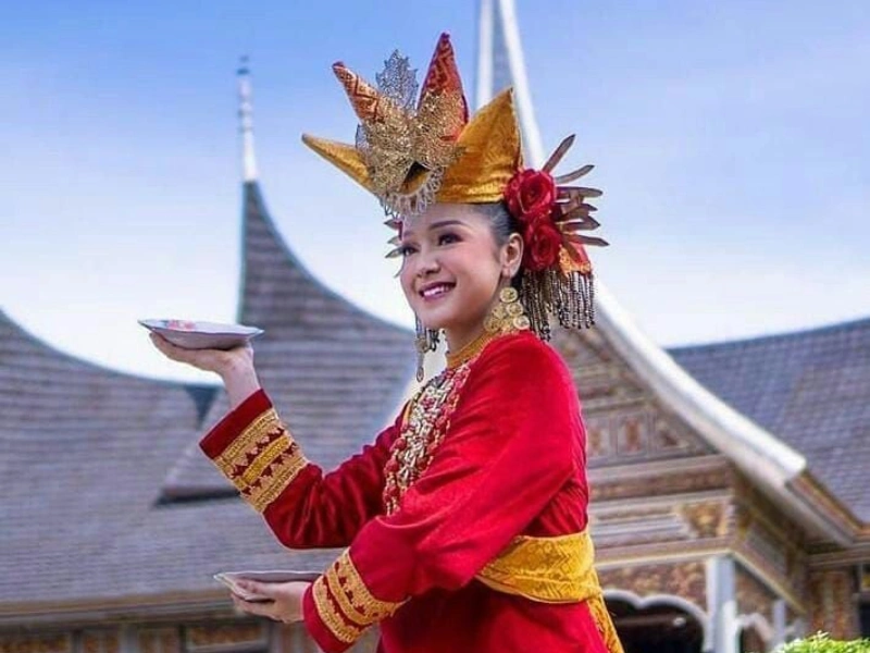 foto 4 - tari piring