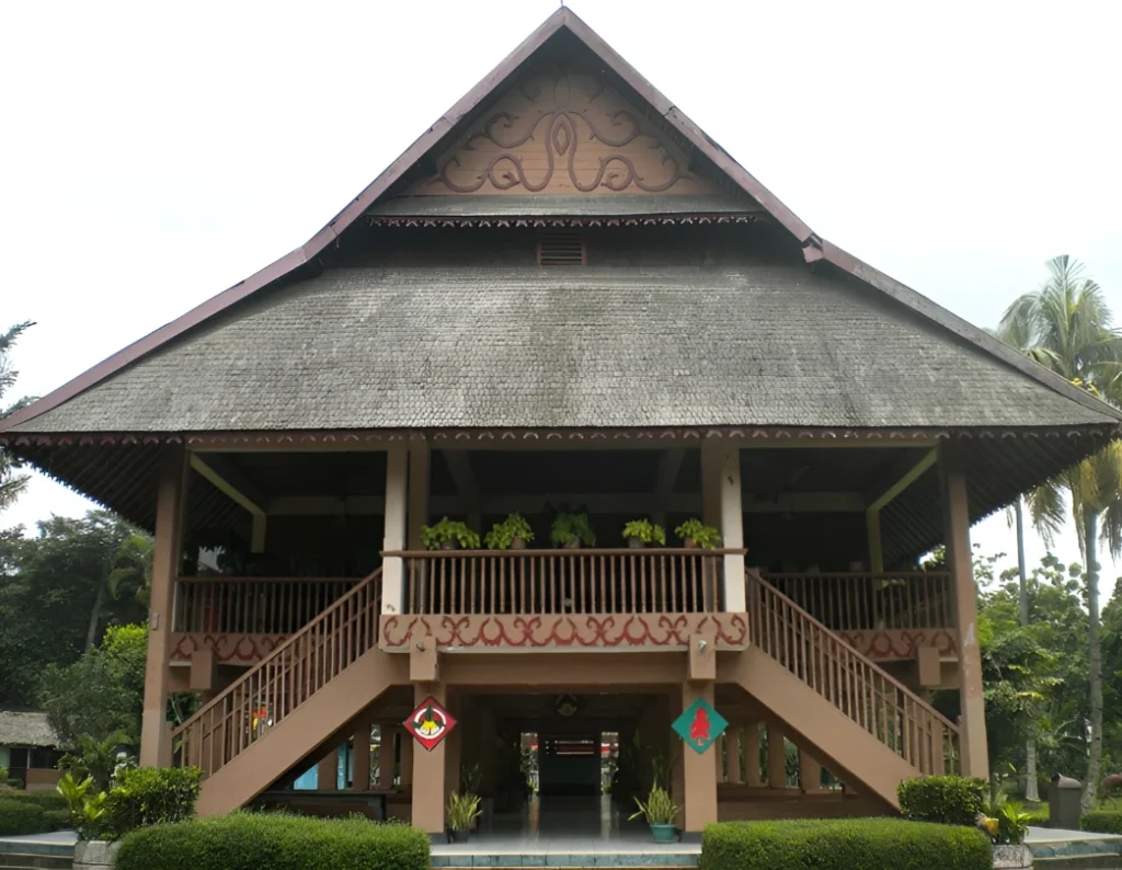rumah bolaang mongondow