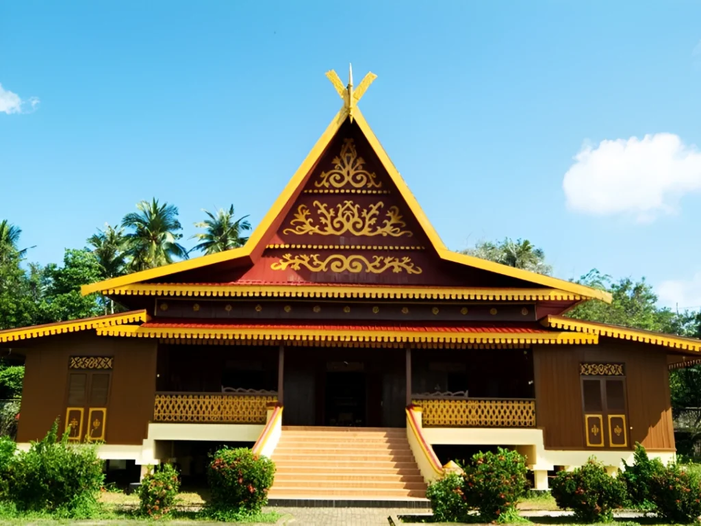 selaso jatuh kembar - balai adat riau penuh makna budaya asli