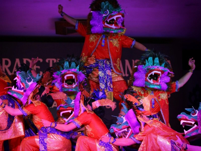 foto 2 - tari bayan api