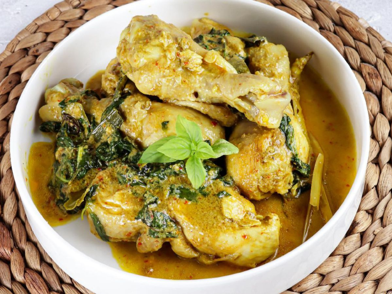 Ayam Tuturuga Manado