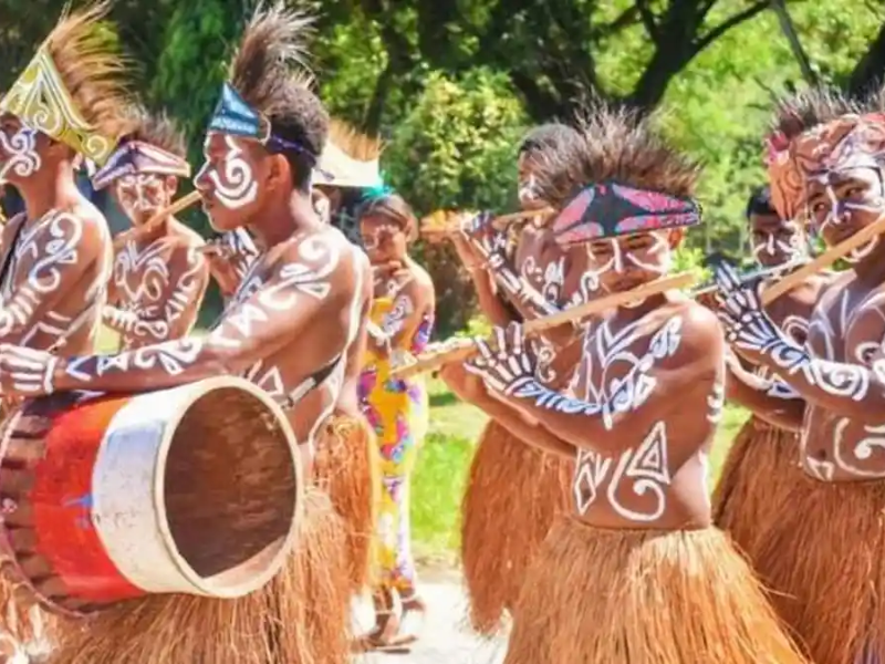 Festival Suling Tambur Raja Ampat