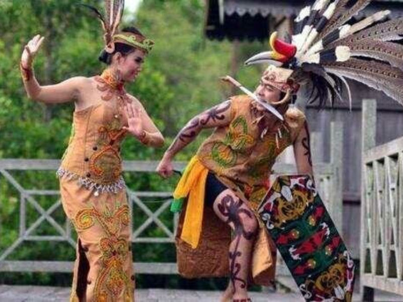 King Baba dan King Bibinge