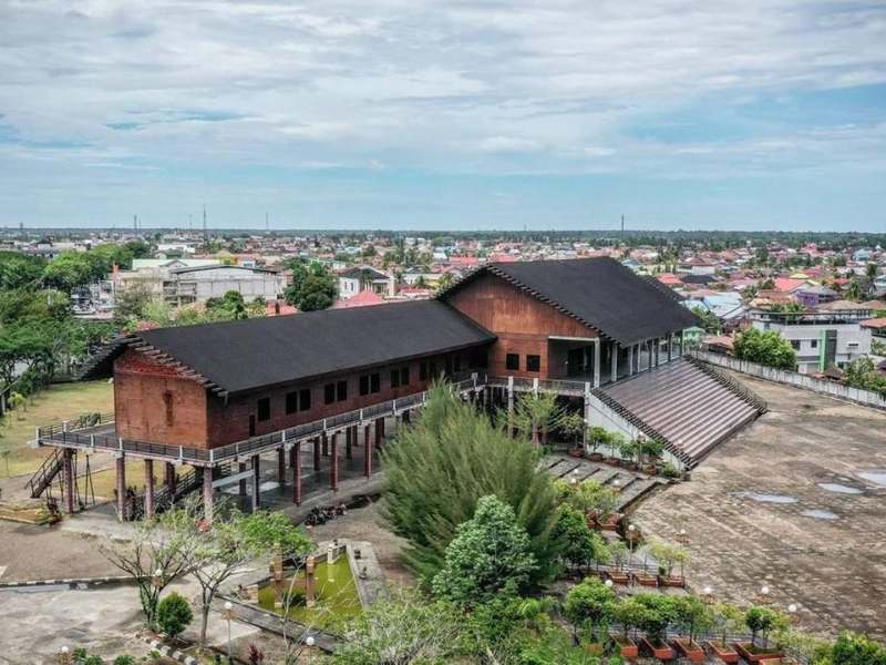 Rumah Radakng Terpanjang