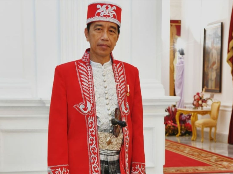 Baju Adat Dolomani Buton