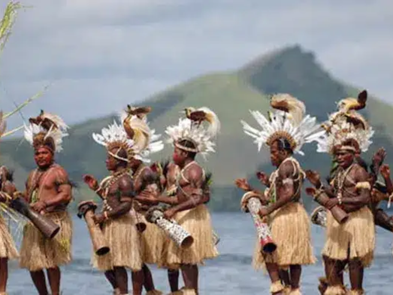 Tari Suanggi Papua Barat