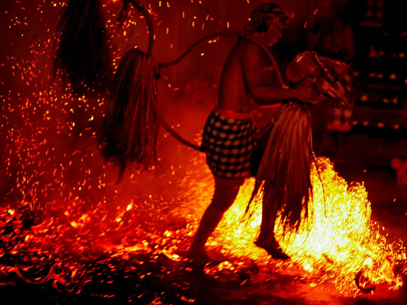 Tari Sanghyang Jaran