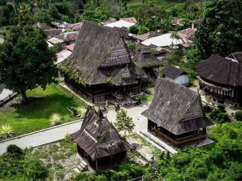 Rumah Bagas Godang Mandailing