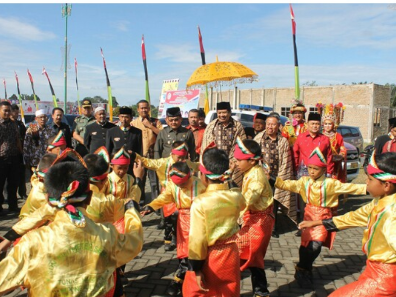 Tari Dampeng Aceh Singkil