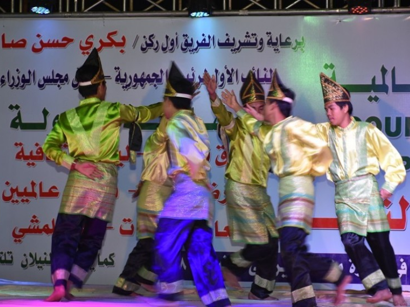 Tari Rentak Besapih Jambi