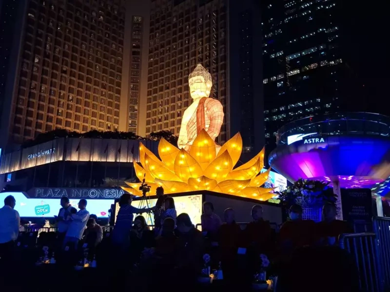 Bundaran HI Glow of Peace