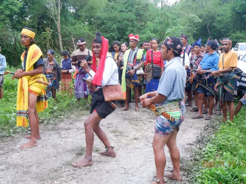 Tradisi Ata Sumba Timur