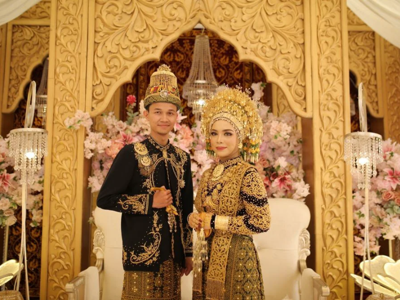 Pakaian Adat Linto Baro Aceh