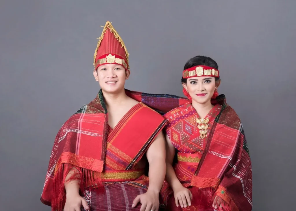 Ulos Batak: Kain Sakral Penuh Makna
