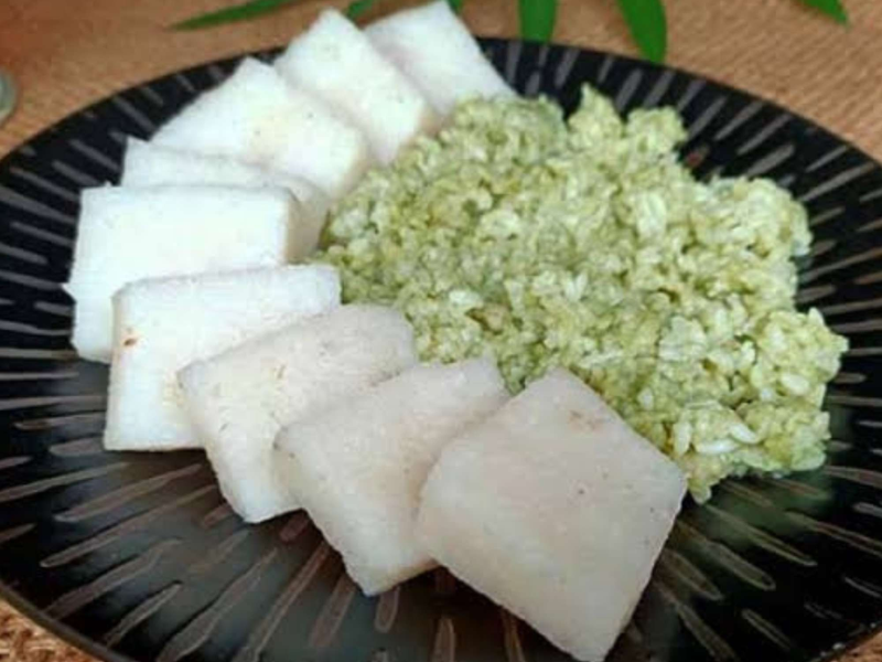 Poteng Jaje Tujak Khas Lombok