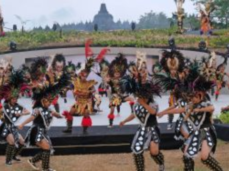 Tari Jonggan Dayak Kanayatn
