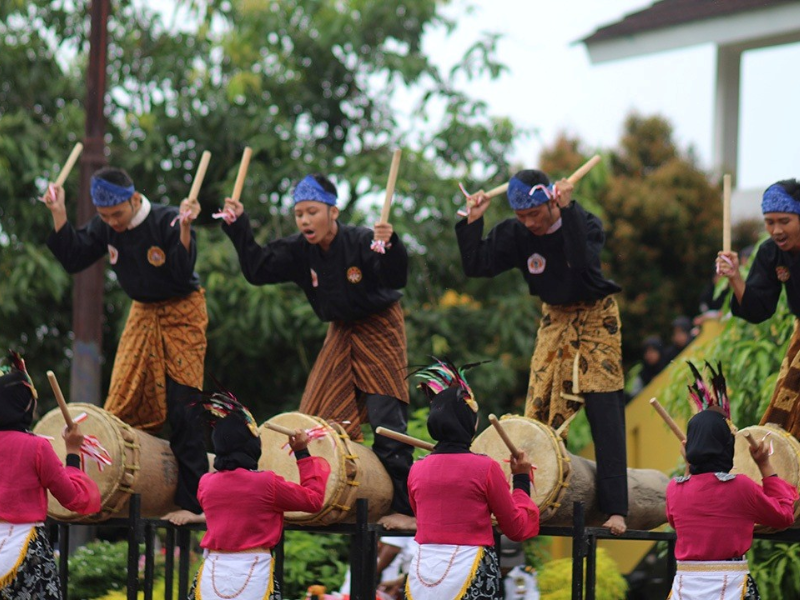Tari Rampak Bedug Banten