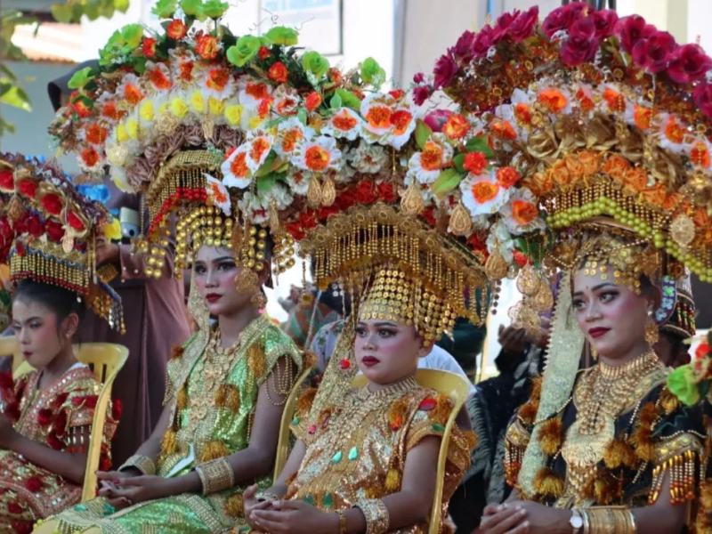 Tradisi Karia Suku Muna Sulawesi Tenggara
