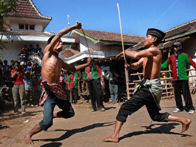Tradisi Ojung Madura
