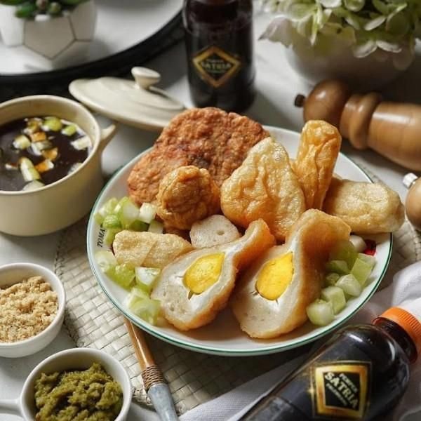 Pempek Palembang: 5 Rahasia Kelezatan yang Bikin Ketagihan