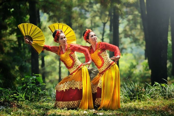 Tari Jaipong: 5 Fakta Mengejutkan yang Membuatnya Mendunia