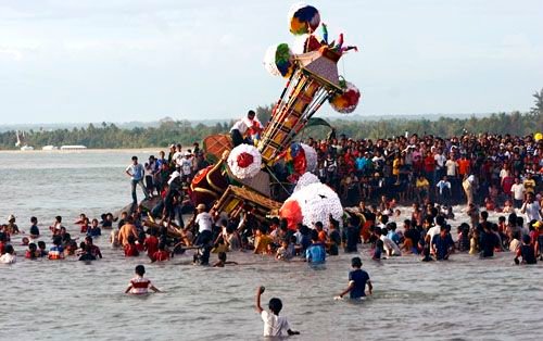 3 Fakta Tabuik Pariaman Tradisi Laut yang Masih Jadi Misteri