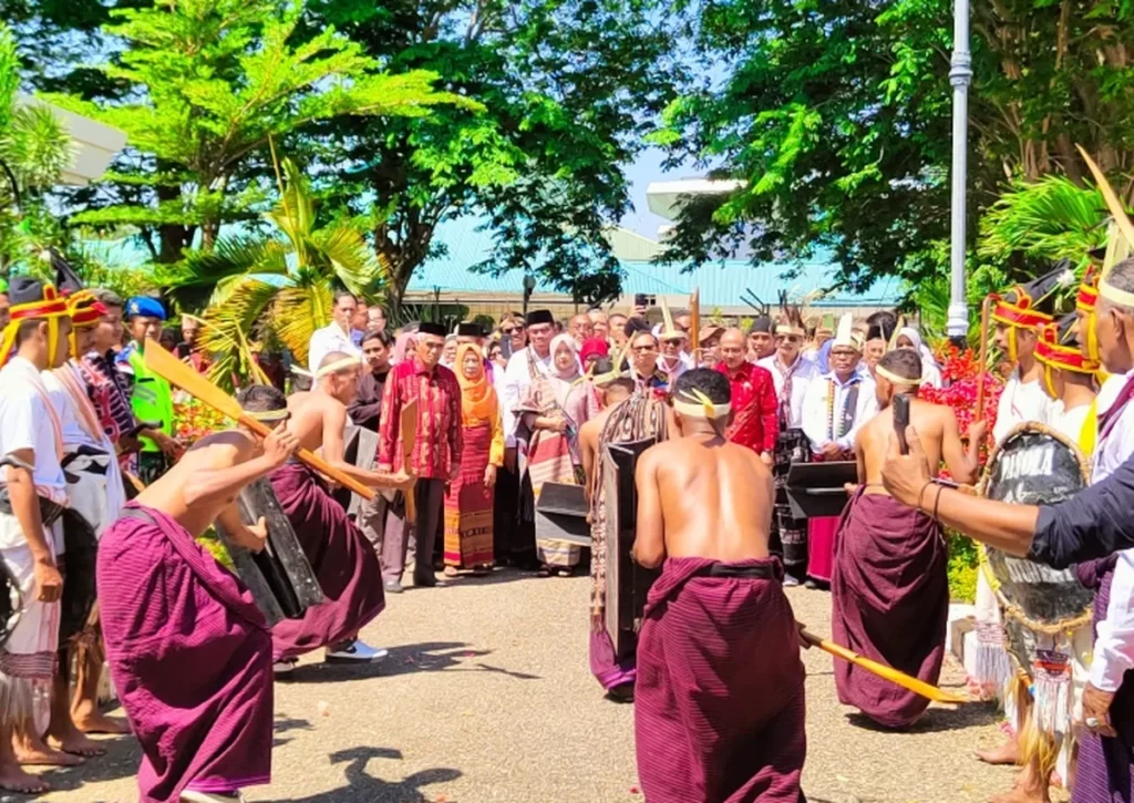 Tari Hedung Flores Timur