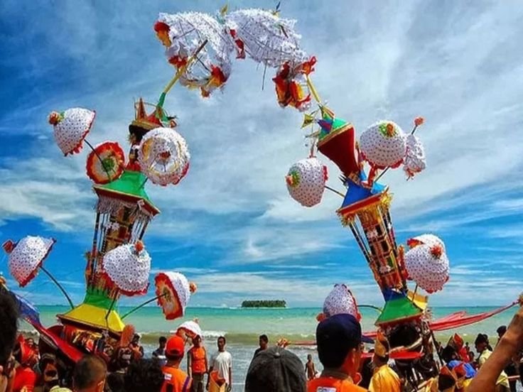 3 Fakta Tabuik Pariaman Tradisi Laut yang Masih Jadi Misteri