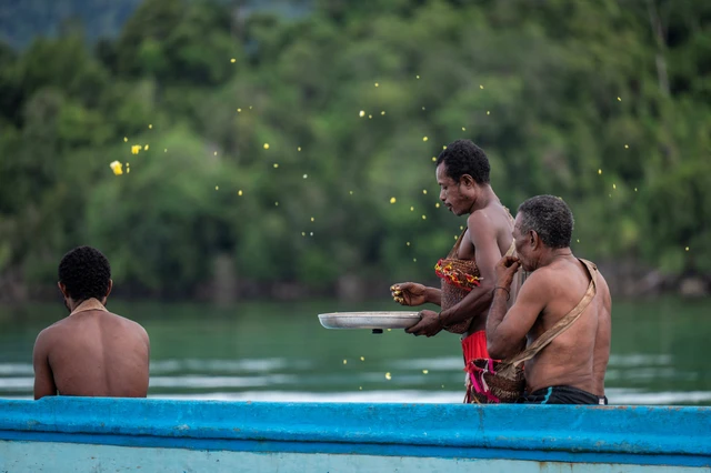 5 Rahasia Tradisi Sasi Maluku, Aturan Adat yang Bikin Alam “Beristirahat”