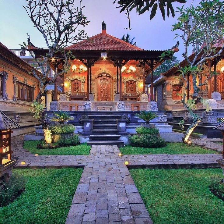 3 Fakta Sejarah Rumah Adat Bali yang Menyimpan Filosofi Tri Hita Karana