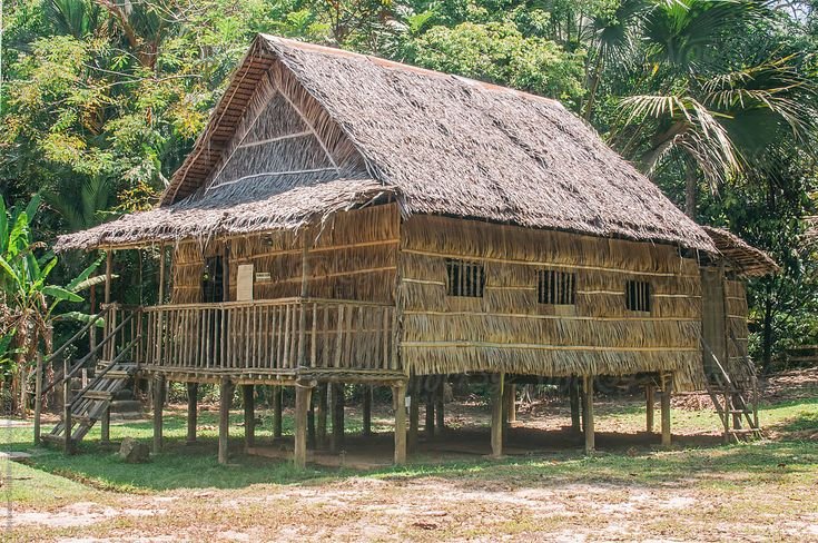 3 Rahasia Kesederhanaan yang Bikin Kagum Dari Rumah Adat Sunda