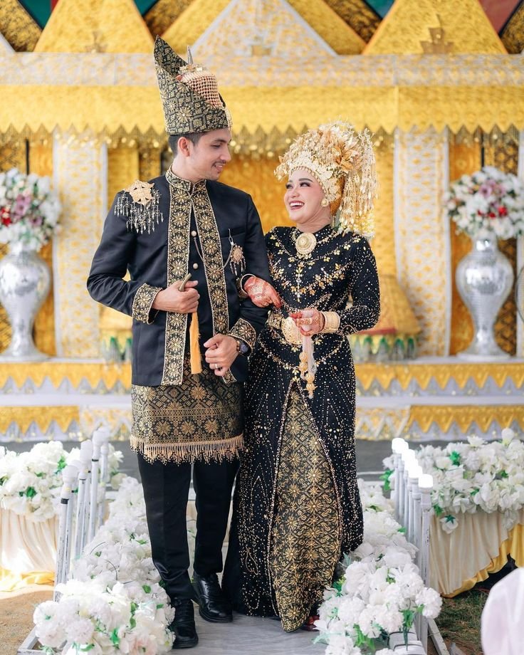 5 Fakta Mengejutkan Pakaian Adat Aceh yang Sarat Nilai Islami