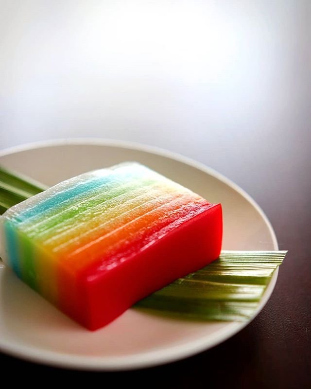 3 Rahasia di Balik Kue Lapis Warna-warni yang Menggoda