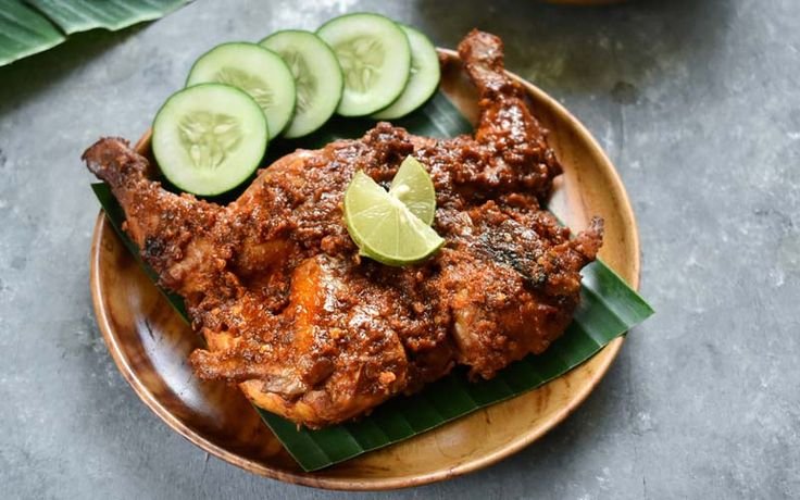 Ungkap 5 Cerita di Balik Ayam Taliwang, Pedas Ekstrem Lombok